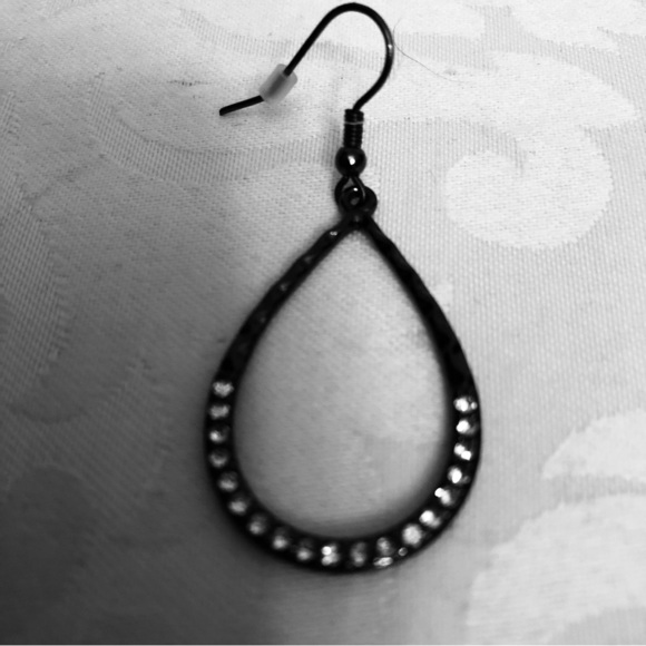 🆕Park Lane Oui Earrings Hematite TearDrop Hooks - Picture 8 of 16